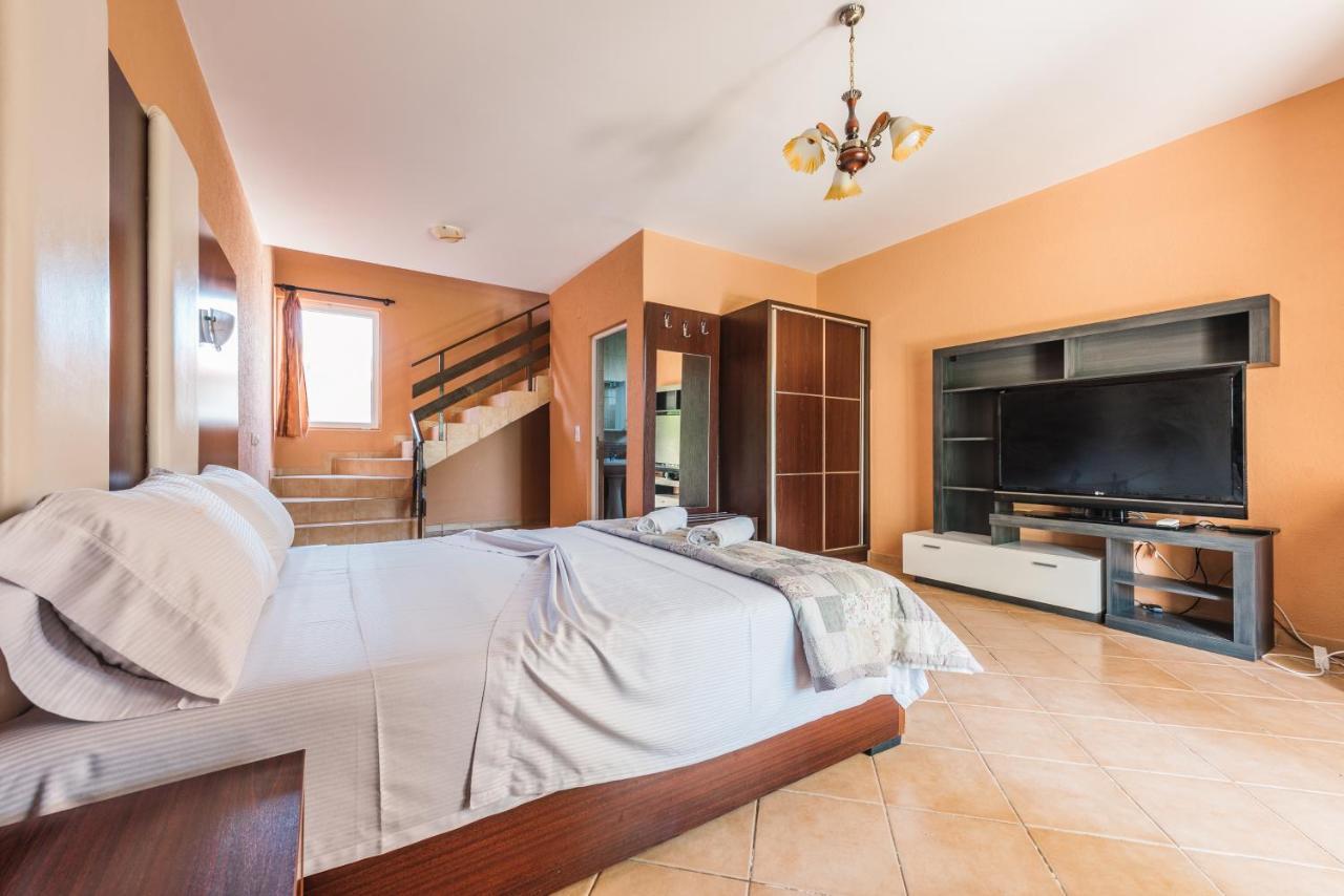 Christopher'S Apartments Ulcinj Kültér fotó