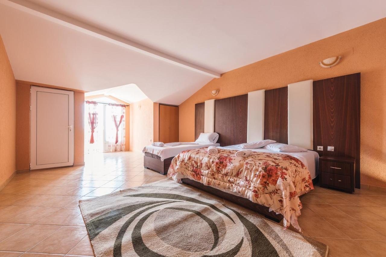 Christopher'S Apartments Ulcinj Kültér fotó